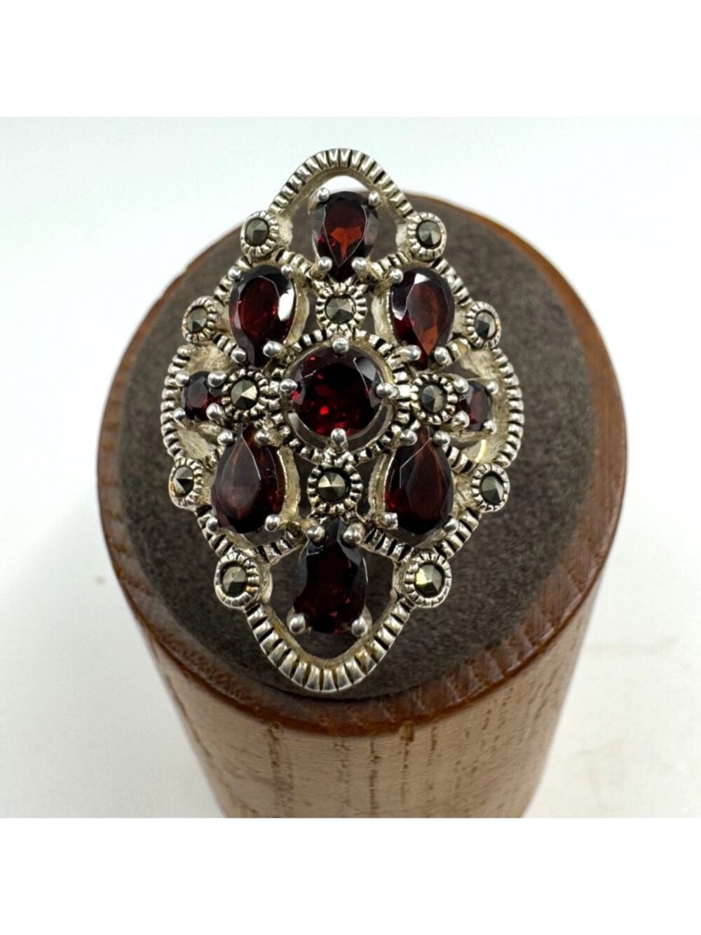 VTG Solid Sterling Silver 925 Garnet & Marcasite Statement Ring Size 8
